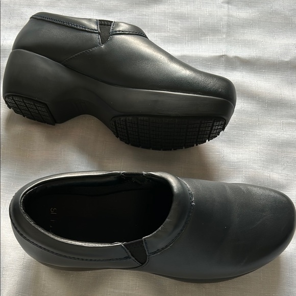 Shoes - SRMax blue Slip-On Platform Shoes